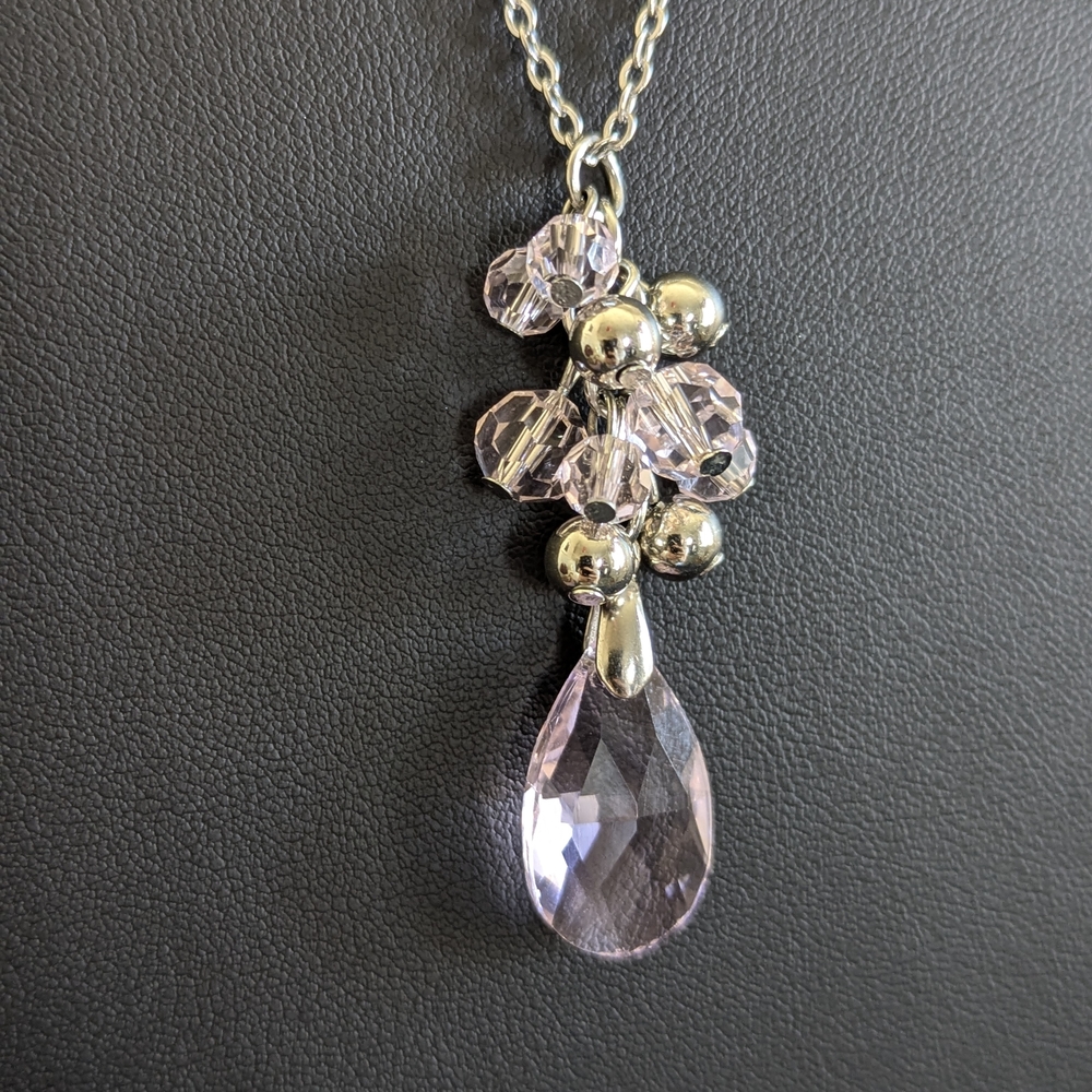 Elegant Silver and Pink Crystal Pendant Necklace
